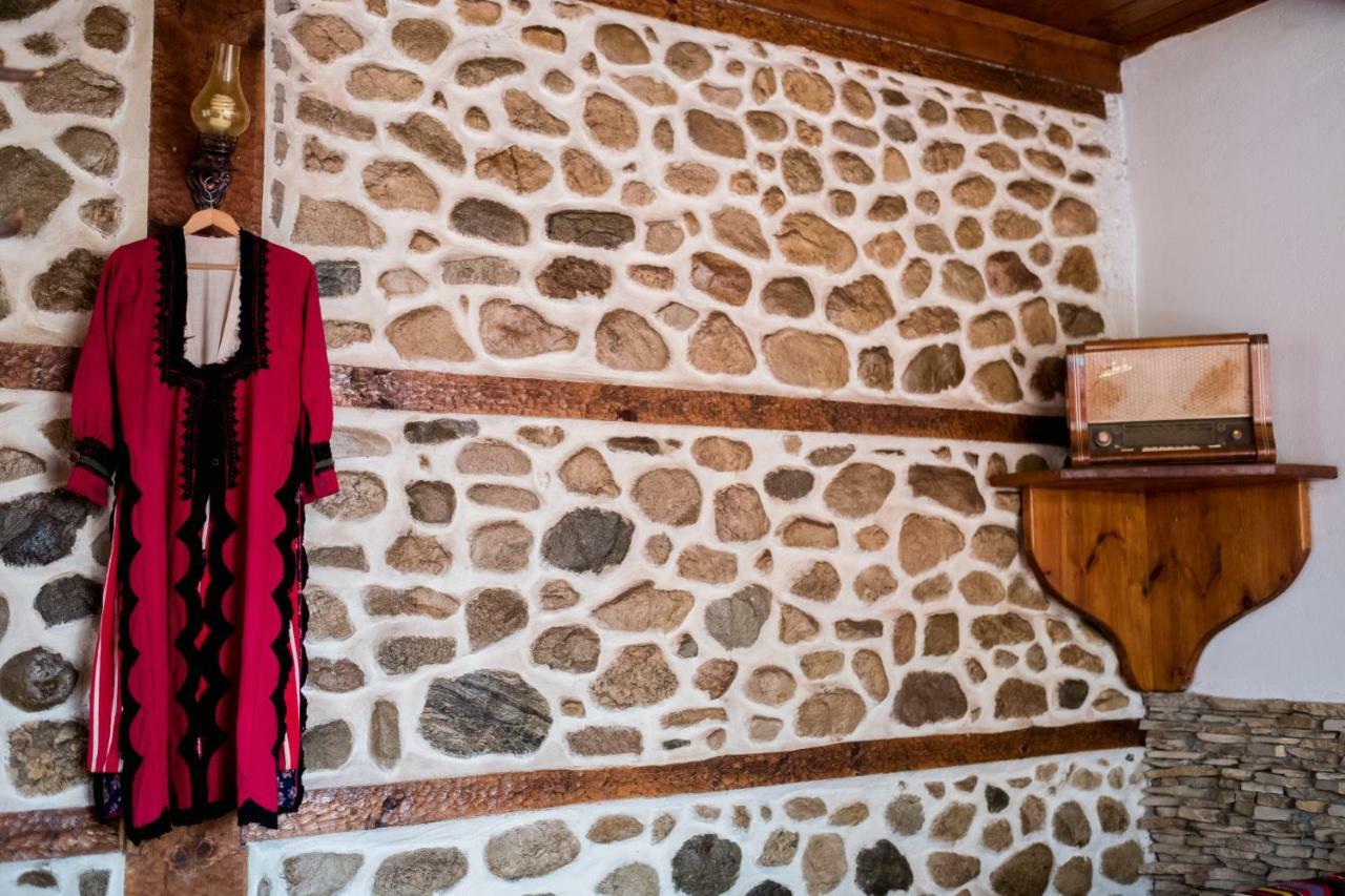 Комплекс Стария Чинар Melnik (Blagoevgrad) Luaran gambar