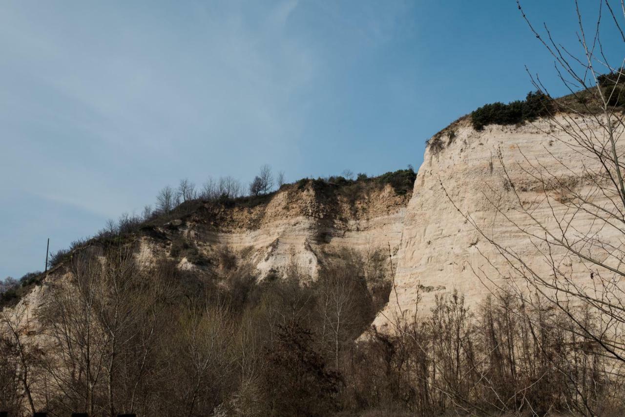 Комплекс Стария Чинар Melnik (Blagoevgrad) Luaran gambar